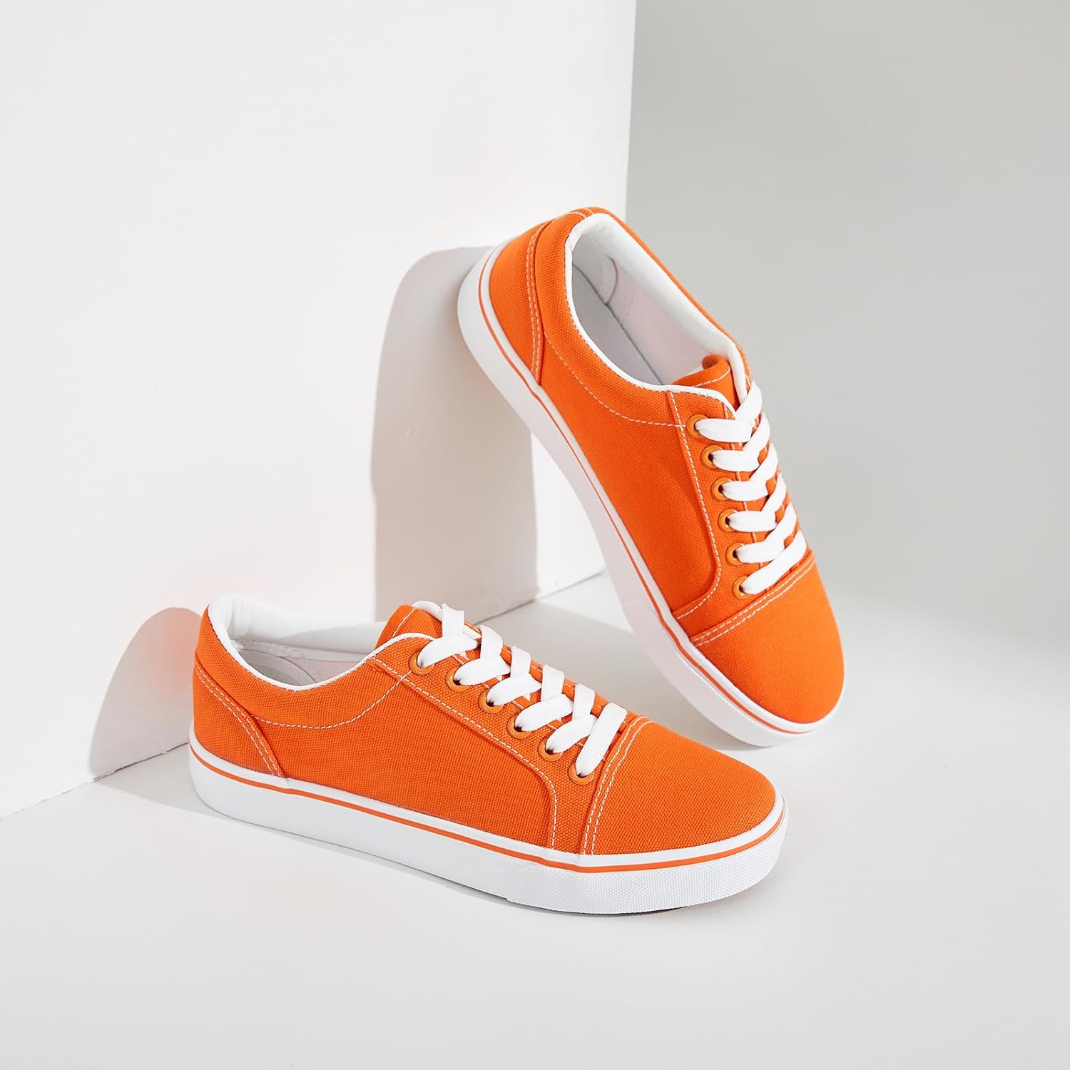 Canvas Shoes for Women White Canvas Sneakers Womens Casual Shoes Low Top Black Sneakers Comfortable Tennis Shoes