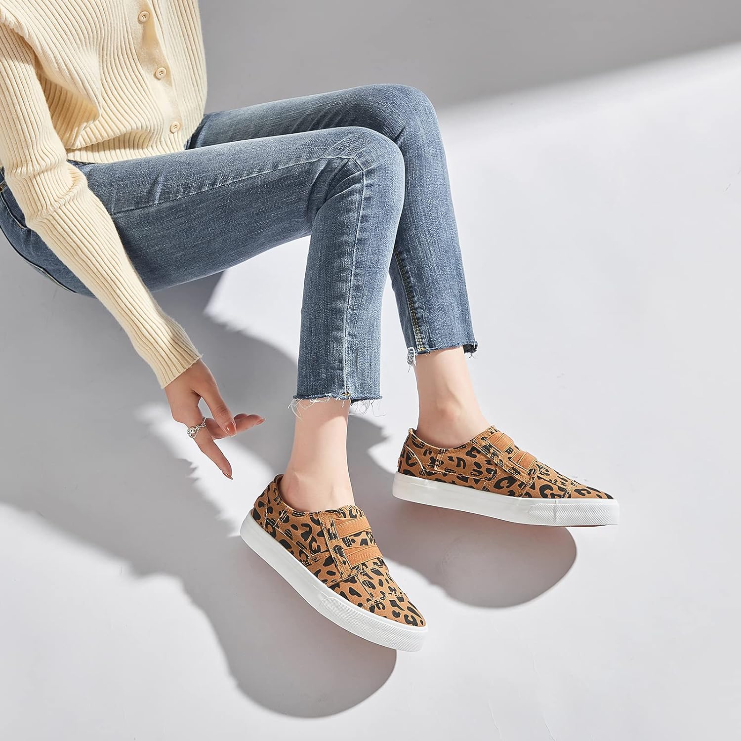 Womens Slip on Shoes Patchwork Canvas Fashion Sneakers Casual Tennis Shoes Walking Flat Shoes(Brown Leopard,US6)