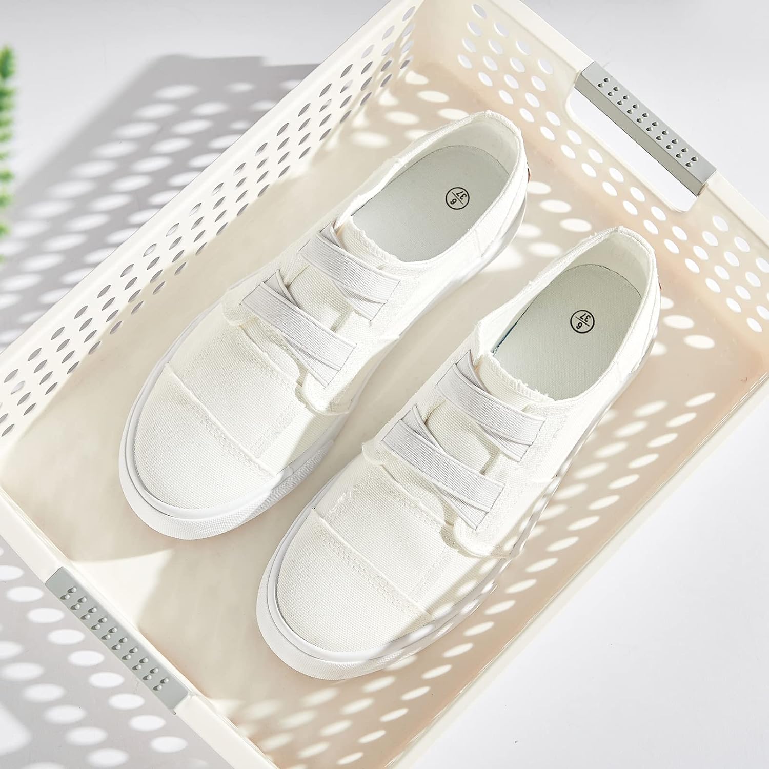 Womens Slip on Shoes Patchwork Canvas Fashion Sneakers Casual Tennis Shoes Walking Flat Shoes(White,US8)