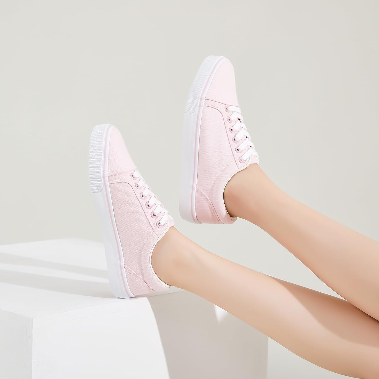 Canvas Shoes for Women White Canvas Sneakers Womens Casual Shoes Low Top Black Sneakers Comfortable Tennis Shoes