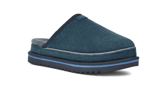 UGG®  Scuff Cali Wave